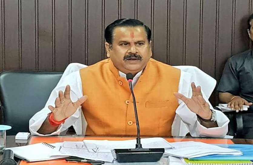 ‘रिफलेक्शन्स इण्टरनेशनल-2021’ काऑनलाइन उद्घाटन करेंगे डा. महेन्द्र सिंह,मंत्री उत्तर प्रदेश सरकार ‘रिफलेक्शन्स इण्टरनेशनल-2021’ काऑनलाइन उद्घाटन करेंगे डा. महेन्द्र सिंह,मंत्री उत्तर प्रदेश सरकार
