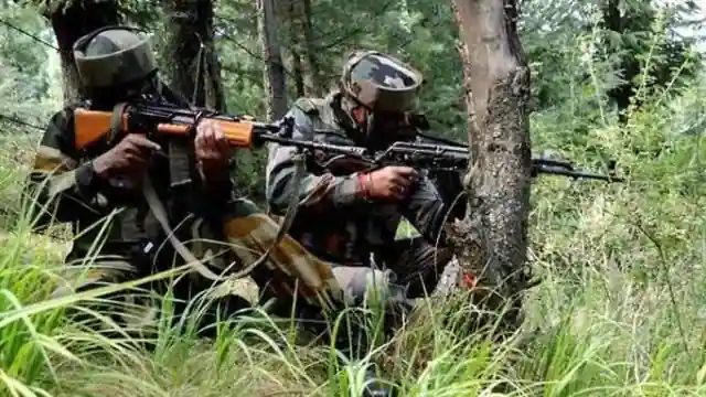 Jammu & Kashmir: पुंछ के जंगल में सुरक्षाबलों और आतंकियों के बीच फायरिंग शुरू,सेना के तीन जवान और एक जेसीओ शहीद 