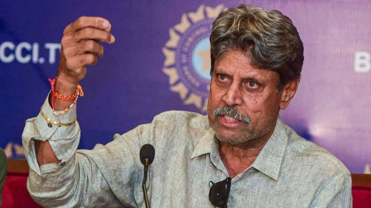 T20 World Cup 2021: टीम इंडिया के खिलाड़ियों पर कपिल देव का बड़ा आरोप,BCCI से की दखल की अपील T20 World Cup 2021: टीम इंडिया के खिलाड़ियों पर कपिल देव का बड़ा आरोप,BCCI से की दखल की अपील