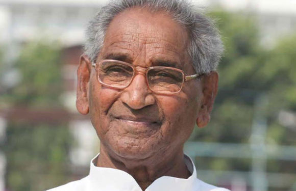 सी.एम.एस. राजेन्द्र नगर कैम्पस के मेधावी छात्रों को डा. जगदीश गाँधी ने किया पुरष्कृत सी.एम.एस. राजेन्द्र नगर कैम्पस के मेधावी छात्रों को डा. जगदीश गाँधी ने किया पुरष्कृत