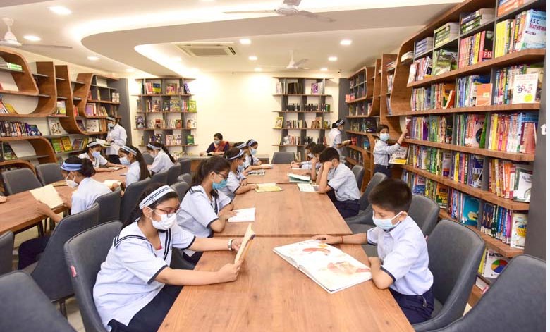 सी.एम.एस. आनन्द नगर कैम्पस द्वारा ‘ओपेन डे समारोह’ का भव्य आयोजन सी.एम.एस. आनन्द नगर कैम्पस द्वारा ‘ओपेन डे समारोह’ का भव्य आयोजन