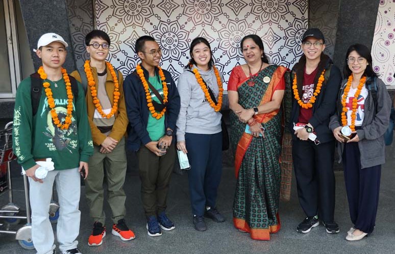 चार-दिवसीय इण्टरनेशनल कम्प्यूटर ओलम्पियाड का भव्य उद्घाटन सी.एम.एस. में आज चार-दिवसीय इण्टरनेशनल कम्प्यूटर ओलम्पियाड का भव्य उद्घाटन सी.एम.एस. में आज
