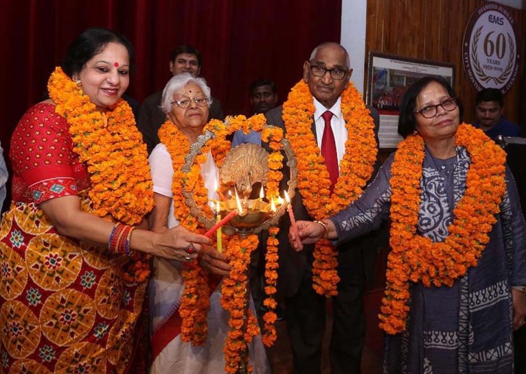 सी.एम.एस. राजेन्द्र नगर में हुआ ‘डिवाइन एजुकेशन कान्फ्रेन्स’ का आयोजन सी.एम.एस. राजेन्द्र नगर में हुआ ‘डिवाइन एजुकेशन कान्फ्रेन्स’ का आयोजन