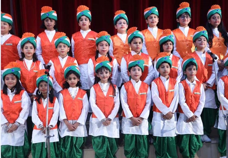 चारित्रिक उत्कृष्टता ही छात्रों को ‘टोटल क्वालिटी परसन’ बना सकती है- डा. जगदीश गाँधी चारित्रिक उत्कृष्टता ही छात्रों को ‘टोटल क्वालिटी परसन’ बना सकती है- डा. जगदीश गाँधी