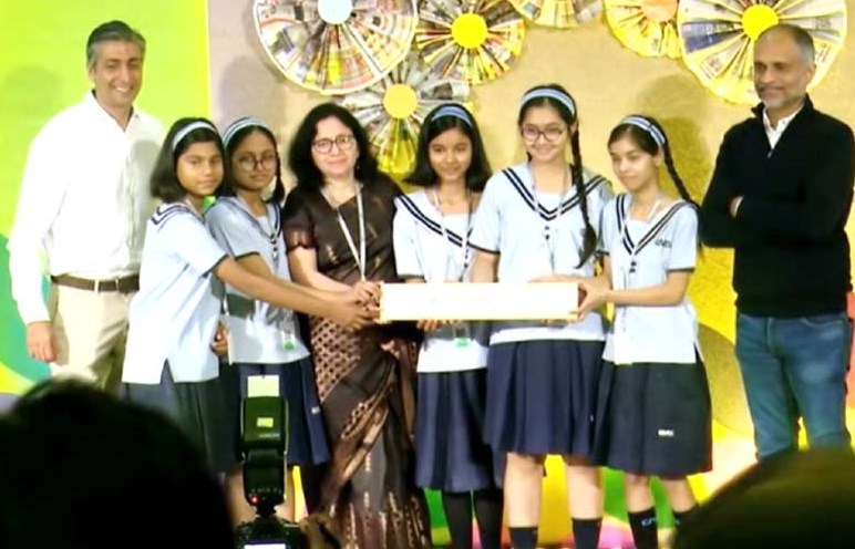 ‘विप्रो अर्थियन अवार्ड’ सी.एम.एस. छात्र टीम को ‘विप्रो अर्थियन अवार्ड’ सी.एम.एस. छात्र टीम को