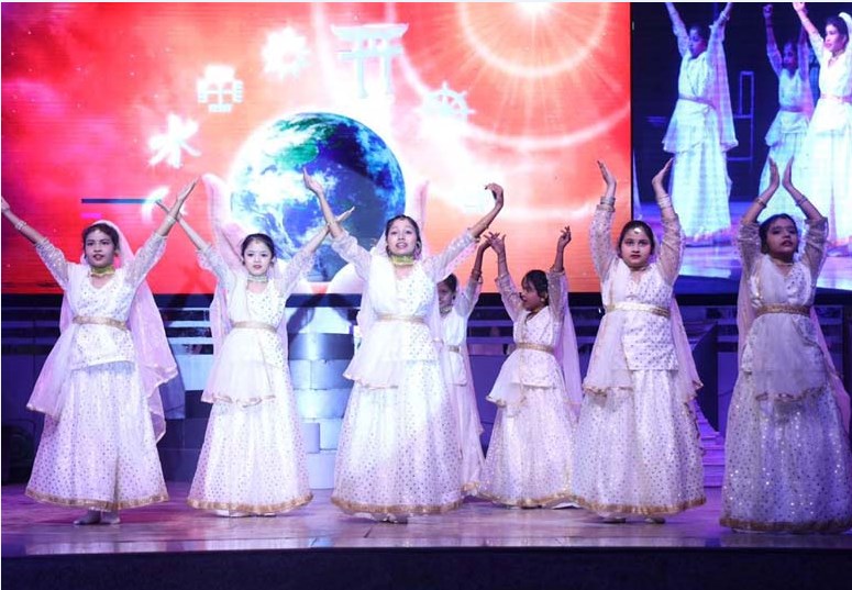 प्रत्येक बच्चे में नया कर दिखाने का जज्बा होता है- डा. जगदीश गाँधी प्रत्येक बच्चे में नया कर दिखाने का जज्बा होता है- डा. जगदीश गाँधी