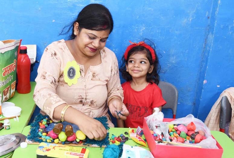 ओपेन डे समारोह’ में अपनी बहुमुखी प्रतिभा का जोरदार प्रदर्शन किया सी.एम.एस. छात्रों ने ओपेन डे समारोह’ में अपनी बहुमुखी प्रतिभा का जोरदार प्रदर्शन किया सी.एम.एस. छात्रों ने
