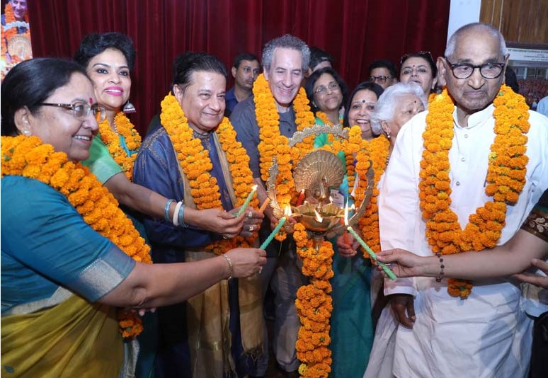 महिला कल्याण मंत्री श्रीमती बेबी रानी मौर्य ने किया ‘सेलेस्टा इण्टरनेशनल-2023’ का भव्य उद्घाटन महिला कल्याण मंत्री श्रीमती बेबी रानी मौर्य ने किया ‘सेलेस्टा इण्टरनेशनल-2023’ का भव्य उद्घाटन