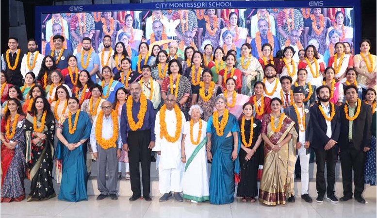 अन्तर्राष्ट्रीय विश्व एकता एवं विश्व शान्ति महोत्सव ‘कॉन्फ्लुएन्स-2023’ का भव्य उद्घाटन अन्तर्राष्ट्रीय विश्व एकता एवं विश्व शान्ति महोत्सव ‘कॉन्फ्लुएन्स-2023’ का भव्य उद्घाटन