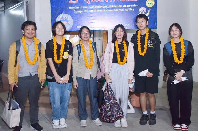 विभिन्न देशों से पधारे प्रतिभागी छात्रों का लखनऊ में हुआ भव्य स्वागत विभिन्न देशों से पधारे प्रतिभागी छात्रों का लखनऊ में हुआ भव्य स्वागत