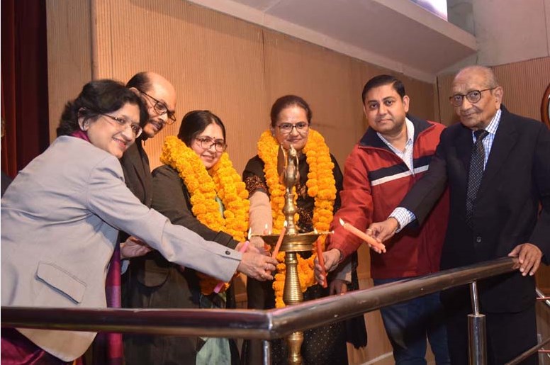 सी.एम.एस. गोमती नगर द्वारा ‘वार्षिक समारोह’का भव्य आयोजन सी.एम.एस. गोमती नगर द्वारा ‘वार्षिक समारोह’का भव्य आयोजन