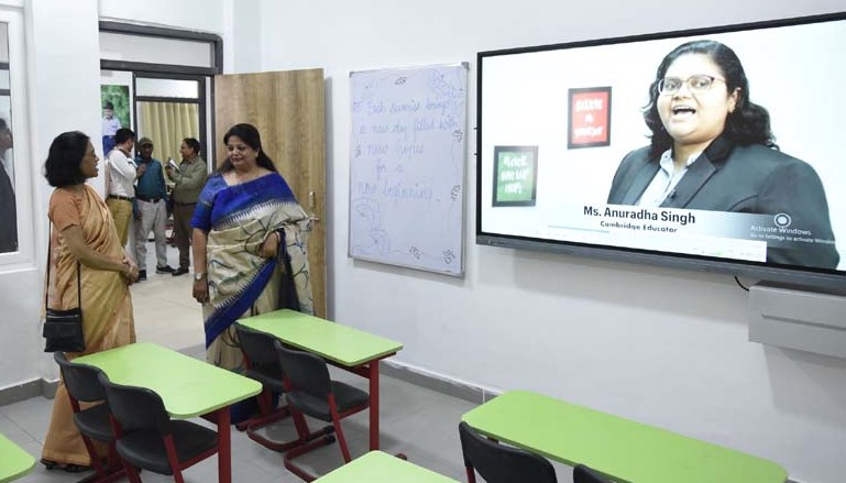 सी.एम.एस. राजाजीपुरम में नवनिर्मित प्राइमरी ब्लाक का भव्य उद्घाटन सी.एम.एस. राजाजीपुरम में नवनिर्मित प्राइमरी ब्लाक का भव्य उद्घाटन