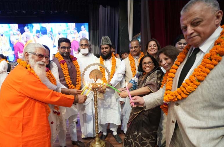 समाज में भाईचारे की भावना को बढ़ावा दे रहा है सी.एम.एस.: दानिश आजाद अंसारी, राज्यमंत्री