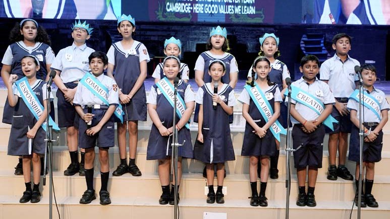 बहुमुखी प्रतिभा का जोरदार प्रदर्शन किया सी.एम.एस. कैम्ब्रिज छात्रों ने