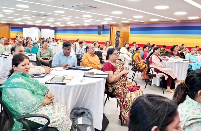हैदराबाद में आयोजित ‘शिक्षक कौशल निर्माण कार्यशाला’ में प्रतिभाग किया सी.एम.एस. शिक्षकों ने