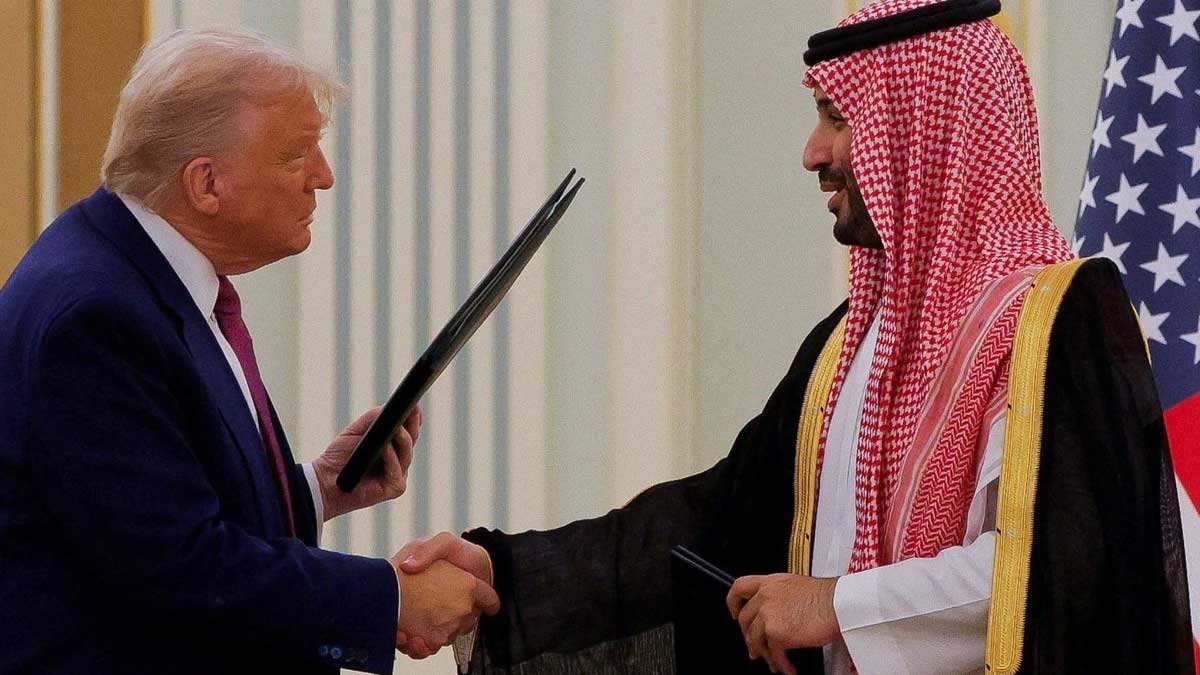 America Attack on Iran: मुस्लिम वर्ल्ड में मचा हड़कंप, अमेरिका के दोस्त ने भी ईरान पर हमले की निंदा America Attack on Iran: मुस्लिम वर्ल्ड में मचा हड़कंप, अमेरिका के दोस्त ने भी ईरान पर हमले की निंदा
