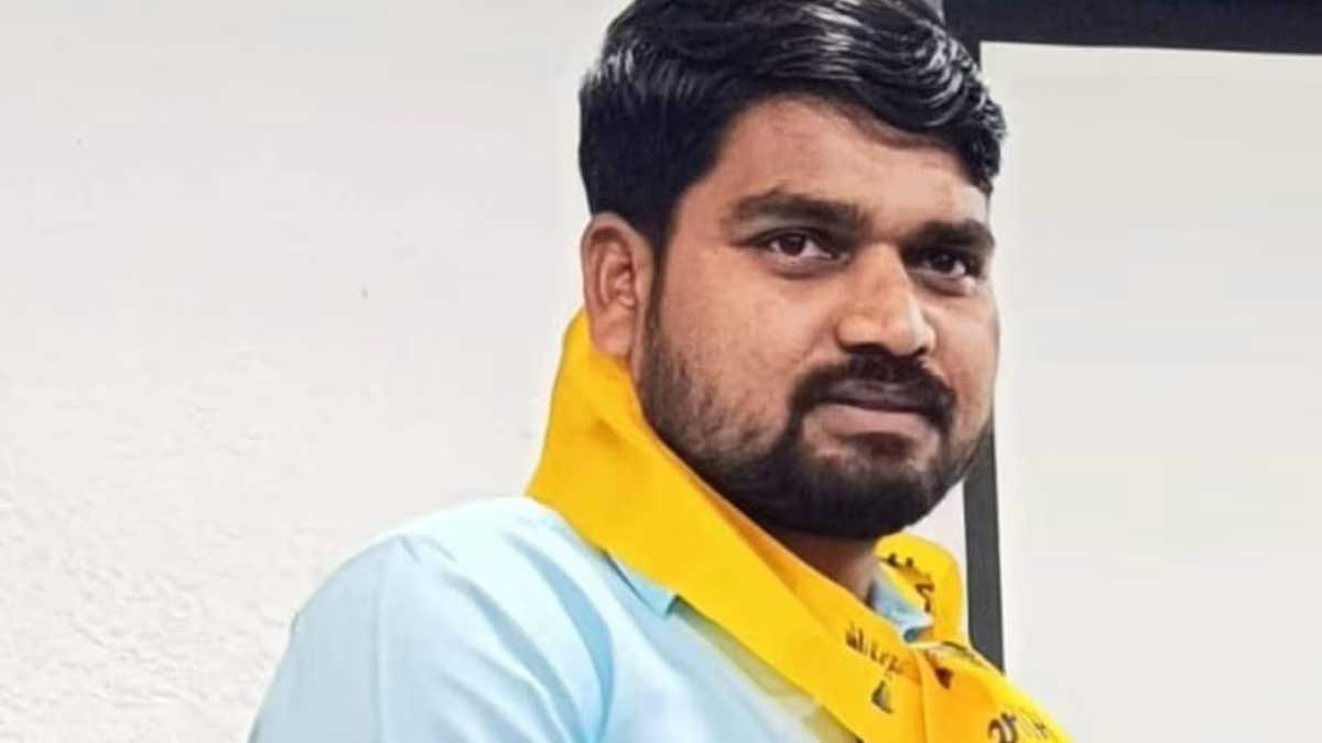 Gujarat News: गुजरात में आम आदमी पार्टी विधायक चैतर वसावा गिरफ्तार, हत्या की कोशिश का आरोप Gujarat News: गुजरात में आम आदमी पार्टी विधायक चैतर वसावा गिरफ्तार, हत्या की कोशिश का आरोप