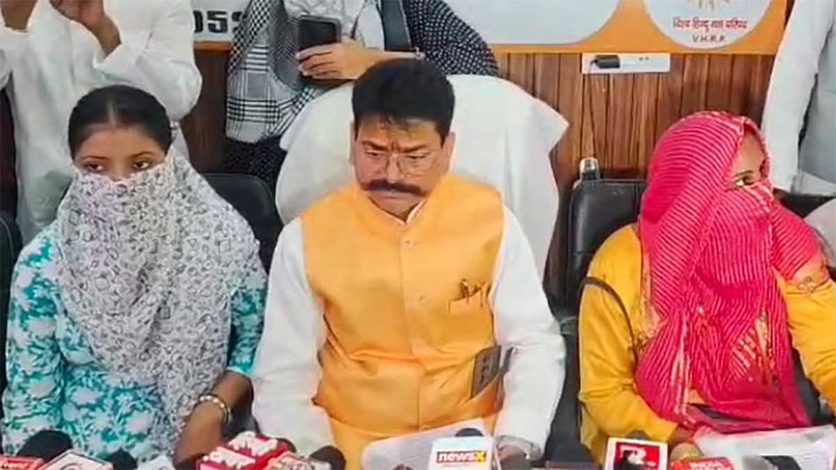 illegal Conversion Case: सनातन धर्म में लौटीं महिलाओं को धमकी, बोले- पुलिस सुनने को तैयार नहीं