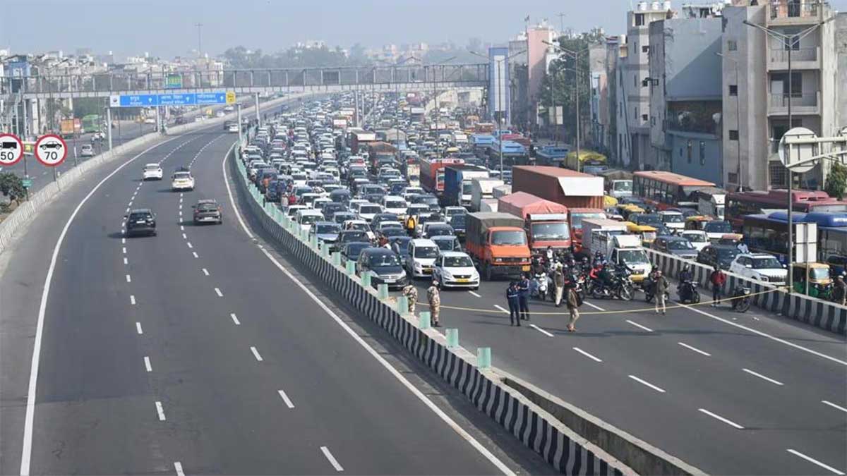 Artificial Rain: क्या कृत्रिम बारिश से साफ होगी दिल्ली की हवा? पहला ट्रायल होने पर होगा साफ