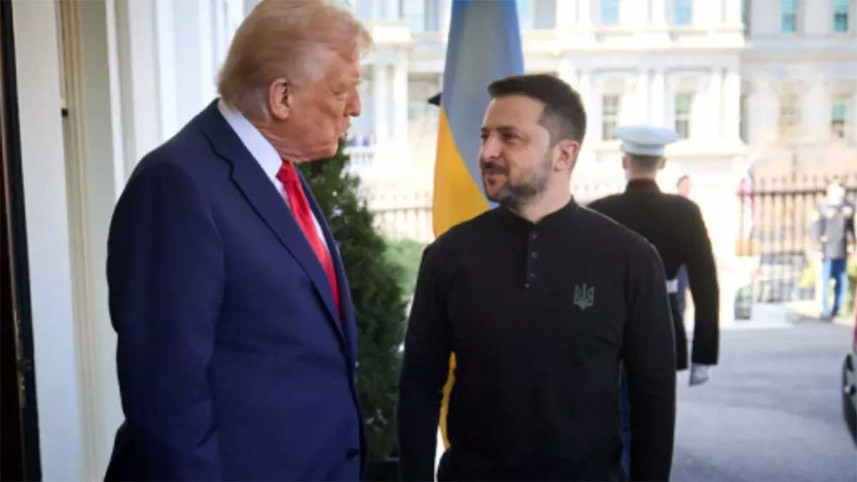 Russia-Ukraine War: यूक्रेन को फिर मिलेगा Trump का साथ, भेजेंगे रक्षात्मक हथियार Russia-Ukraine War: यूक्रेन को फिर मिलेगा Trump का साथ, भेजेंगे रक्षात्मक हथियार
