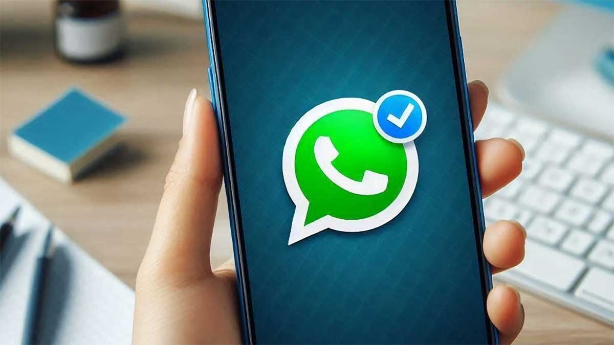 WhatsApp का कैमरा अब देगा DSLR जैसी क्वालिटी, नाइट मोड से रात की तस्वीरें भी दिखेंगी शानदार