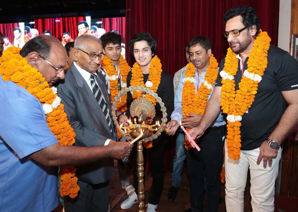 अनूठा है सी.एम.एस. का बाल फिल्मोत्सव - फिल्म जगत की प्रख्यात हस्तियों का मत अनूठा है सी.एम.एस. का बाल फिल्मोत्सव - फिल्म जगत की प्रख्यात हस्तियों का मत