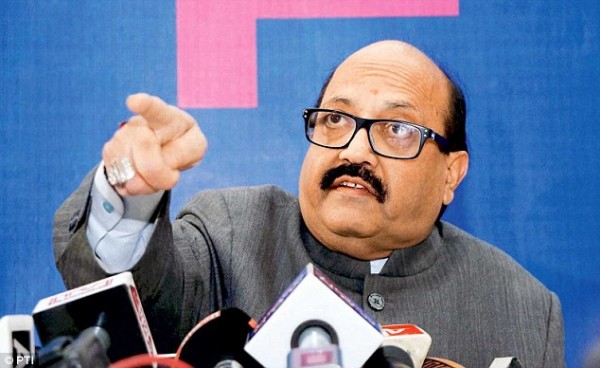 अबु आजमी है दाऊद गिरोह का मुखौटा : अमर सिंह अबु आजमी है दाऊद गिरोह का मुखौटा : अमर सिंह