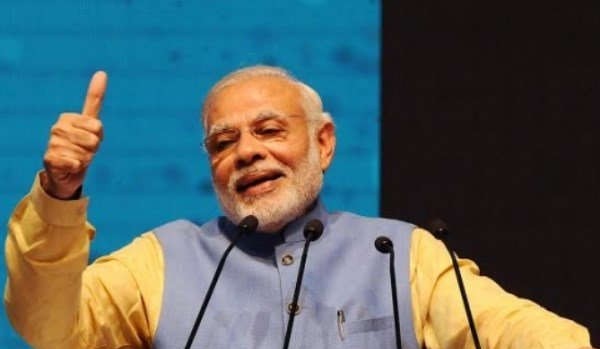 पीएम मोदी का तोहफा, पेट्रोल के लिए दिखाइए अंगूठा पीएम मोदी का तोहफा, पेट्रोल के लिए दिखाइए अंगूठा