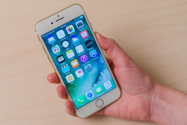 iPhone 7 बेचकर खरीद लिया घर iPhone 7 बेचकर खरीद लिया घर