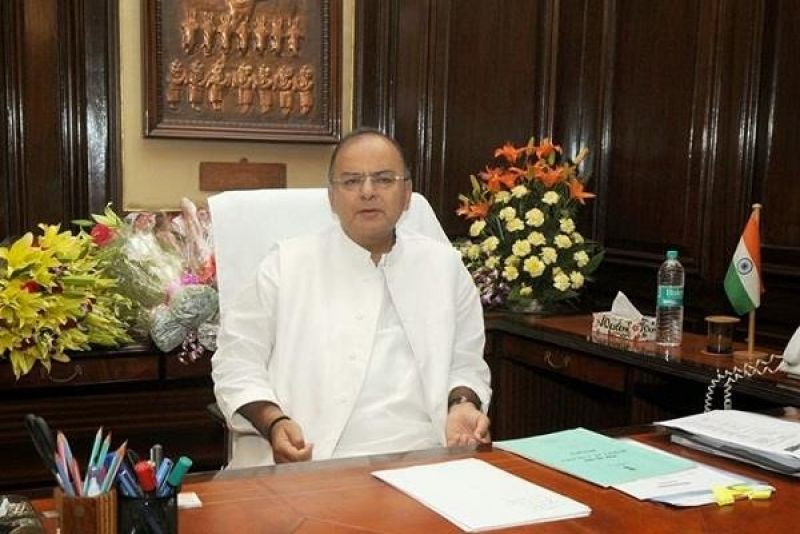3 महीने बाद काम पर लौटे जेटली, फिर संभाला वित्त मंत्रालय का कार्यभार 3 महीने बाद काम पर लौटे जेटली, फिर संभाला वित्त मंत्रालय का कार्यभार
