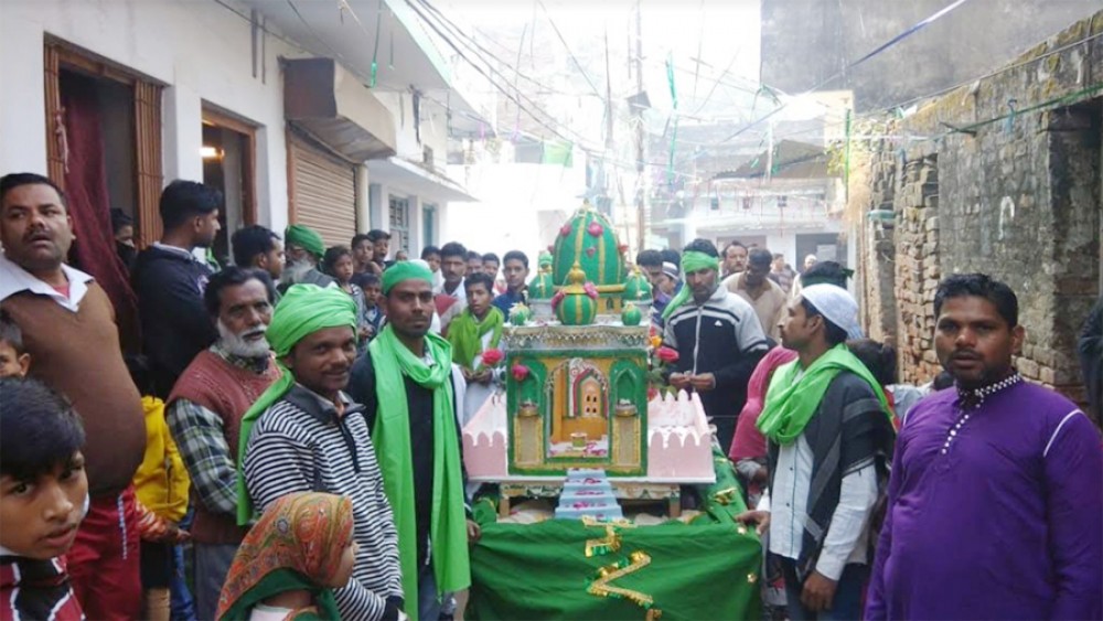 जश्ने ईद मिलादुन्नबी की हर तरफ धूम, हर्षोउल्लाष से मनाया जा रहा है जश्ने ईद मिलादुन्नबी