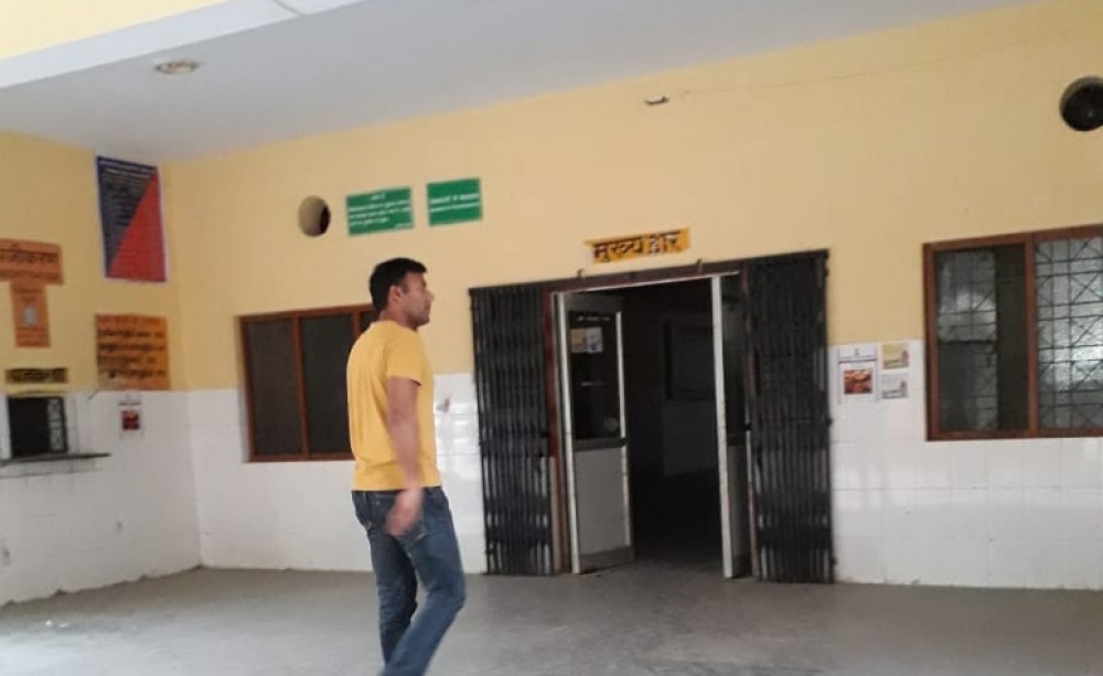 CDO ने सामुदायिक स्वास्थ्य केन्द्र चित्तौरा का किया आकस्मिक निरीक्षण CDO ने सामुदायिक स्वास्थ्य केन्द्र चित्तौरा का किया आकस्मिक निरीक्षण