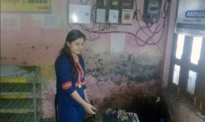 बहराइच के नानपारा इलाहाबाद यू0पी0 ग्रामीण बैंक की मुख्य शाखा में लगी आग बहराइच के नानपारा इलाहाबाद यू0पी0 ग्रामीण बैंक की मुख्य शाखा में लगी आग