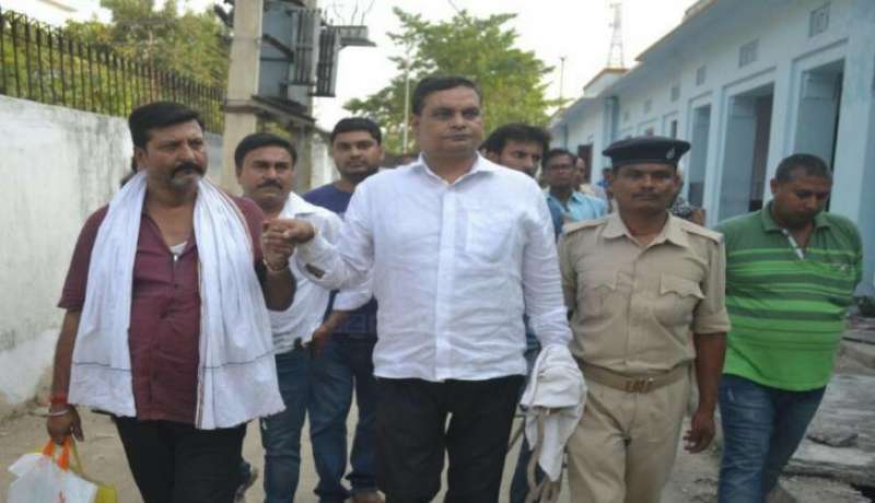 अखबार के 300 कॉपी छापकर सरकार से लेता था 30 लाख का सरकारी ऐड अखबार के 300 कॉपी छापकर सरकार से लेता था 30 लाख का सरकारी ऐड