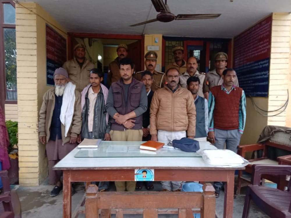 थाना जरवलरोड बहराइच का सराहनीय कार्य, 07 नफर वारण्टी गिरफ्तार थाना जरवलरोड बहराइच का सराहनीय कार्य, 07 नफर वारण्टी गिरफ्तार