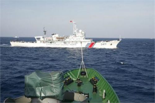 चीन ने विवादित दक्षिण चीन सागर में तैनात की मिसाइलें