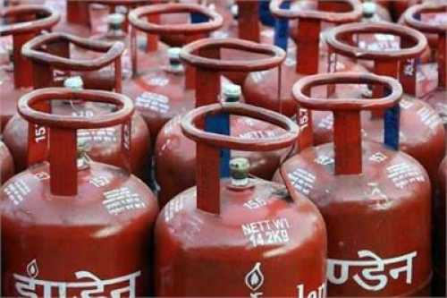 अब LPG कनैक्शन भी मिलेगा किस्तों पर?