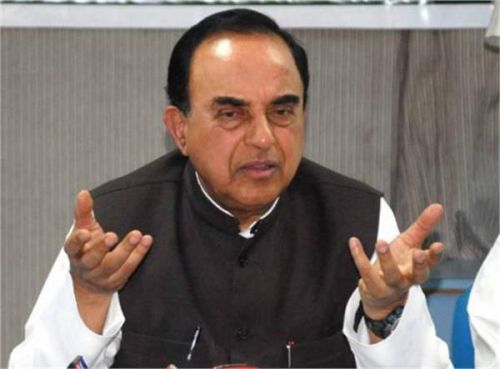 कानपुर: बीजेपी नेता सुब्रमण्यम स्वामी पर फेंके गए अंडे कानपुर: बीजेपी नेता सुब्रमण्यम स्वामी पर फेंके गए अंडे
