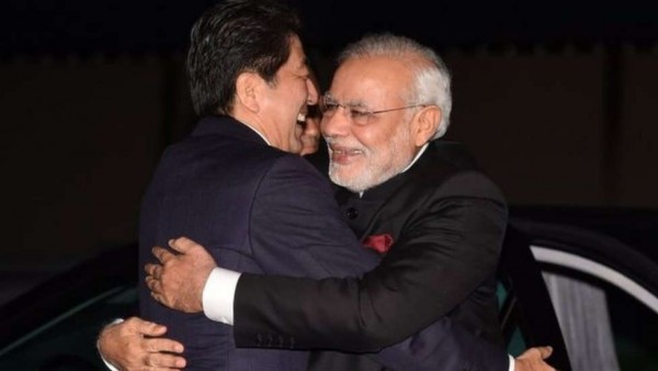 मसले को बल से नहीं, बातचीत से निपटाना चाहिए : शिंजो अबे मसले को बल से नहीं, बातचीत से निपटाना चाहिए : शिंजो अबे