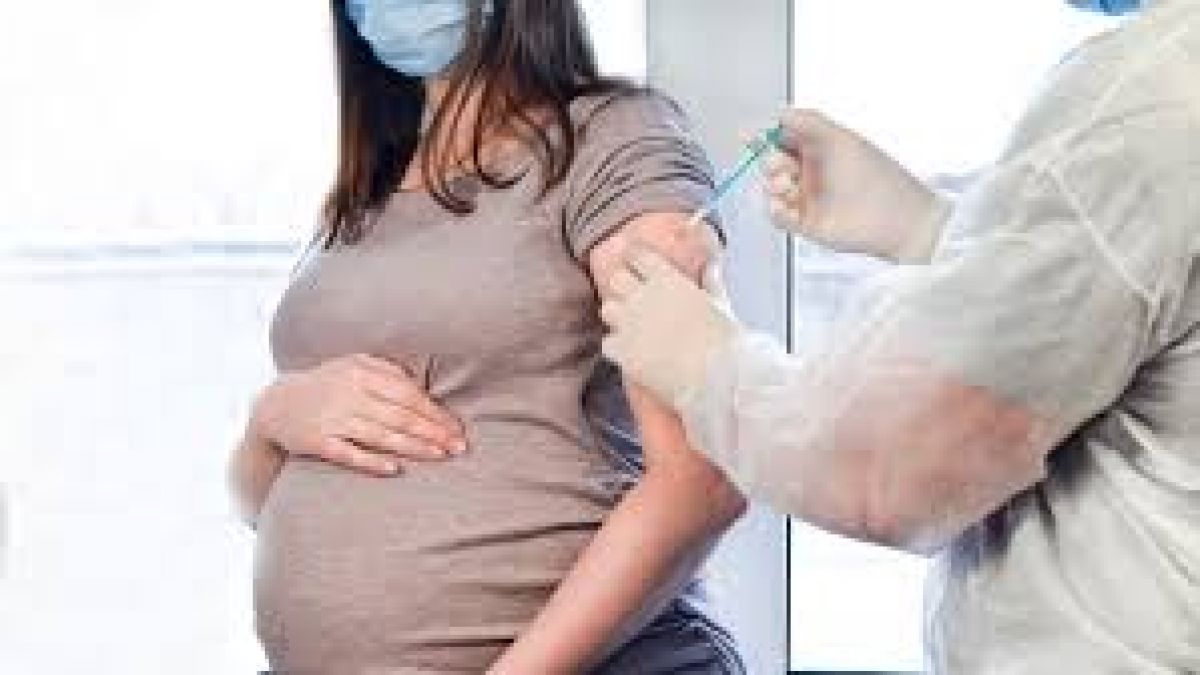  Covid 19:  केंद्रीय  स्वास्थ्य मंत्रालय ने गर्भवती महिलाओं को कोरोना वैक्‍सीन लगवाने की दी मंजूरी