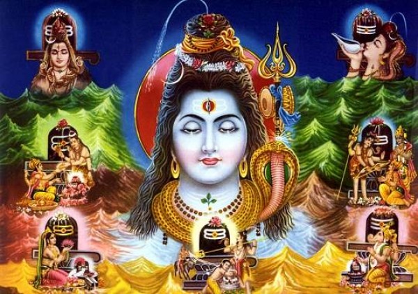 आज सावन का पहला सोमवार, मंदिरों के सामने श्रद्धालुओं की लगी लम्बी कतारें आज सावन का पहला सोमवार, मंदिरों के सामने श्रद्धालुओं की लगी लम्बी कतारें