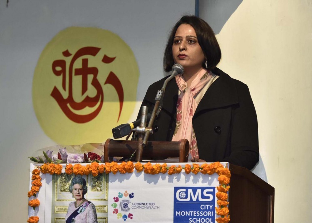 परीक्षा ही आपको सफलता के सोपान पर पहुँचायेगी- श्रीमती पद्मजा चौहान, आई.पी.एस परीक्षा ही आपको सफलता के सोपान पर पहुँचायेगी- श्रीमती पद्मजा चौहान, आई.पी.एस