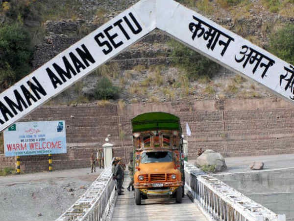 POK से लौट रहे ट्रक से मिले चाइनीज हथियार