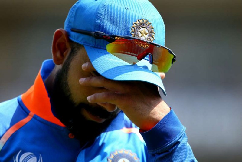 ND vs SA : शतक जड़ने के बाद छलका विराट का दर्द ND vs SA : शतक जड़ने के बाद छलका विराट का दर्द