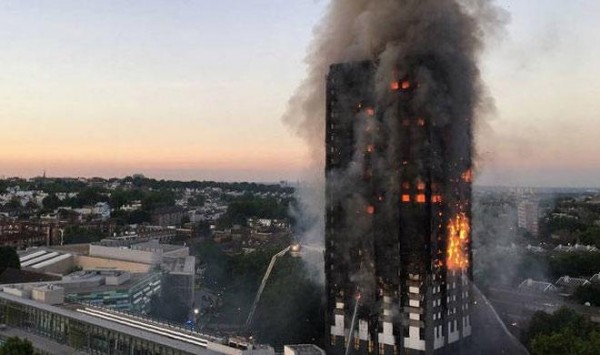 लंदन अग्निकांड : एक फ्रिज ने जलाई 27 मंजिला इमारत 