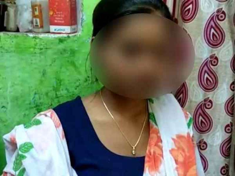 रेप की धमकी के कारण यूपी की बेटी ने छोड़ा कॉलेज रेप की धमकी के कारण यूपी की बेटी ने छोड़ा कॉलेज