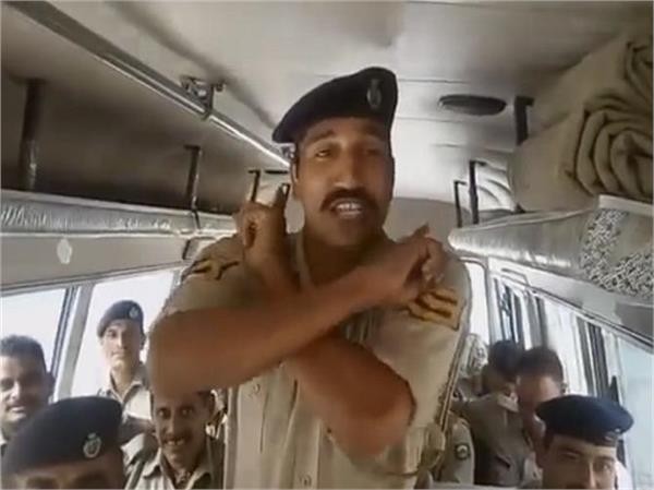 इस देश भक्ति को दुश्मनो ने जान से मारने की दी धमकी इस देश भक्ति को दुश्मनो ने जान से मारने की दी धमकी