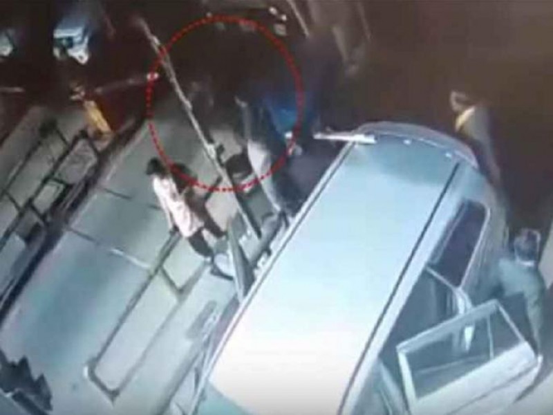 गाड़ी पर लिखा विधायक नहीं दिखता क्या : भाजपा नेता.... गाड़ी पर लिखा विधायक नहीं दिखता क्या : भाजपा नेता....