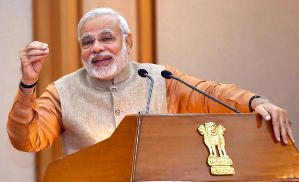 अब कैश में नहीं मिलेगी सैलरी अब कैश में नहीं मिलेगी सैलरी