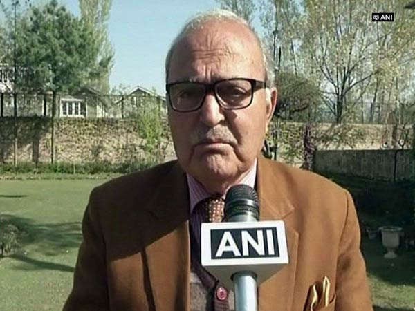 नेशनल कांफ्रेंस के नेता मुस्तफा कमाल ने किया पाकिस्तान का समर्थन। नेशनल कांफ्रेंस के नेता मुस्तफा कमाल ने किया पाकिस्तान का समर्थन।